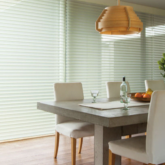 調光ロールスクリーン