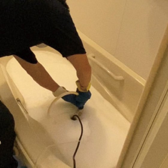 浴室循環パイプクリーニング